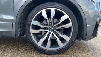 Volkswagen Tiguan 2.0 TDi 150 R-Line 5dr DSG