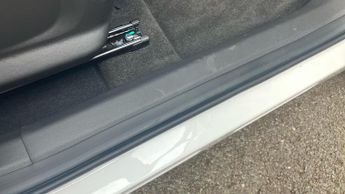 Omoda E5 150KW Comfort 61kWh 5dr Auto