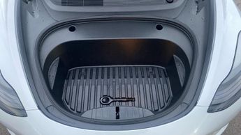 Tesla Model 3 Standard Plus 4dr Auto