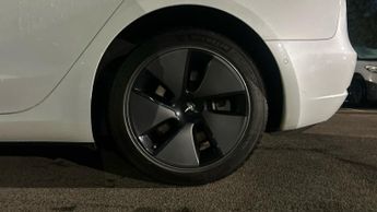 Tesla Model 3 Standard Plus 4dr Auto