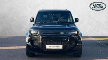 Land Rover Defender 3.0 D300 X-Dynamic HSE 110 5dr Auto (7 Seat) With Climate Front 