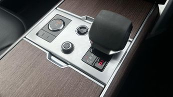 Land Rover Range Rover 3.0 D350 HSE 4dr Auto With Heated and Cooled Seats and Head-up D