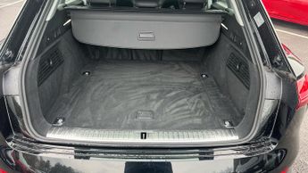 Audi e-Tron 230kW 50 Quattro 71kWh Sport 5dr Auto