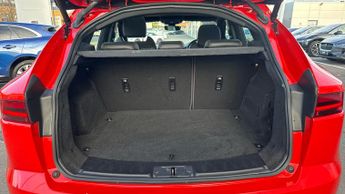 Jaguar E-PACE 2.0d (180) Chequered Flag Edition 5dr Auto