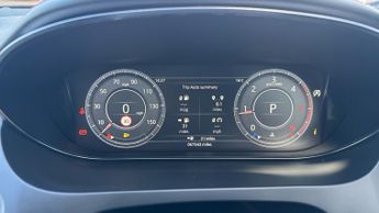 Jaguar E-PACE 2.0d (180) Chequered Flag Edition 5dr Auto