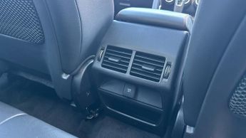 Jaguar E-PACE 2.0d (180) Chequered Flag Edition 5dr Auto