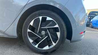 Volkswagen ID3 107KW Life Pro 58kWh 5dr Auto