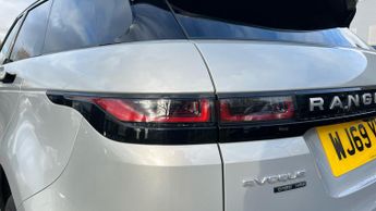 Land Rover Range Rover Evoque 2.0 D180 HSE 5dr Auto With Heated Front Seats and Adaptive Cruis