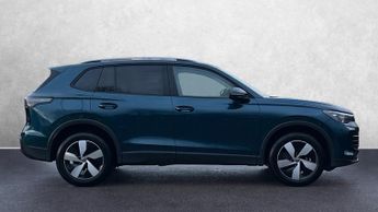 Volkswagen Tiguan 1.5 TSI eHybrid Match 5dr DSG With Cruise Control and Reversing 