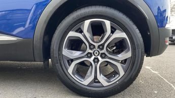 Renault Captur 1.6 E-Tech full hybrid 145 Techno 5dr Auto