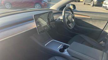 Tesla Model 3 Long Range AWD 4dr Auto