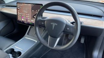 Tesla Model 3 Long Range AWD 4dr Auto - Fixed Panoramic Glass Roof - Heated Se