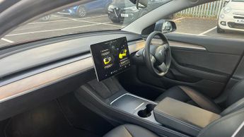 Tesla Model 3 Long Range AWD 4dr Auto