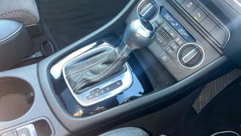 Audi Q3 2.0T FSI Quattro Black Edition 5dr S Tronic - Sliding Glass Pano