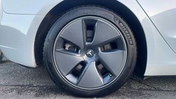 Tesla Model 3 Standard Plus 4dr Auto