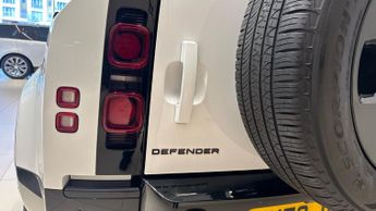 Land Rover Defender 3.0 D250 X-Dynamic SE 110 5dr Auto - Heated Front Seats - Slidin