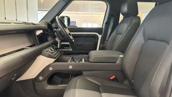 Land Rover Defender 3.0 D250 X-Dynamic SE 110 5dr Auto - Heated Front Seats - Slidin