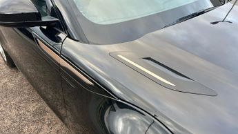 Land Rover Range Rover Evoque 1.5 P300e R-Dynamic S 5dr Auto With Heated Seats and Fixed Panor