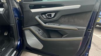 Lamborghini Urus 4.0T FSI V8 5dr Auto