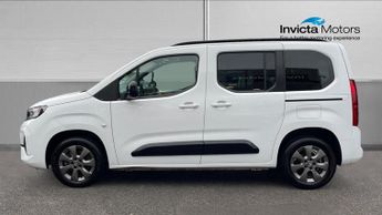 Vauxhall Combo Life 100kW Ultimate 52kWh 5dr Auto