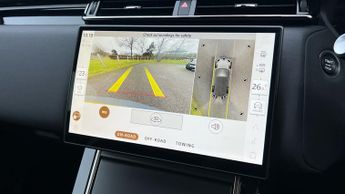 Land Rover Range Rover Velar 2.0 D200 MHEV Dynamic SE 5dr Auto With Sliding Panoramic Roof an