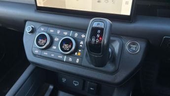 Land Rover Defender 3.0 D300 Outbound 130 5dr Auto With Heated and Cooled Front Seat