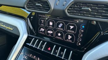 Lamborghini Urus 4.0T FSI V8 5dr Auto