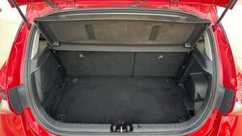 Hyundai i20 1.0T GDi 48V MHD Premium 5dr DCT - Heated Steering Wheel - Heate