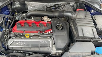 Audi RS Q3 2.5T FSI Quattro 5dr S Tronic