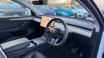Tesla Model Y RWD 5dr Auto