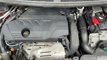 Peugeot 3008 1.6 Hybrid4 300 GT 5dr e-EAT8 - Panoramic Sunroof - Heated Front