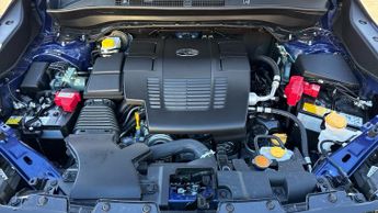 Subaru Forester 2.0i e-Boxer Touring 5dr L/tronic Auto with Glass Pan Roof  H/Se