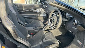 McLaren 750S Spider V8 2dr SSG Auto