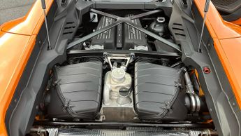 Lamborghini Huracan 5.2 V10 640 Tecnica 2dr Auto
