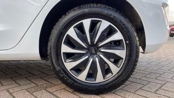 Ford Fiesta 1.0 EcoBoost Hybrid mHEV 125 Titanium 5dr Auto