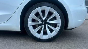 Tesla Model 3 Long Range AWD 4dr Auto