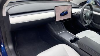 Tesla Model 3 RWD 4dr Auto