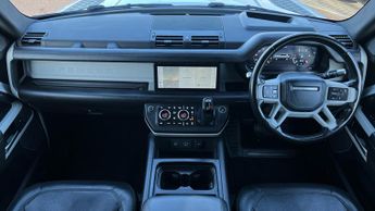 Land Rover Defender 3.0 D300 SE 110 5dr Auto With Climate Seats and Head-up Display