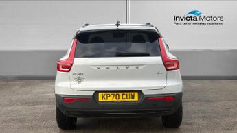 Volvo XC40 2.0 B4P R DESIGN 5dr Auto