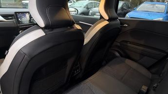 Renault Captur 1.6 E-Tech Plug-in hybrid 160 Techno 5dr Auto