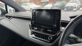 Toyota Corolla 1.8 VVT-i Hybrid Icon 5dr CVT