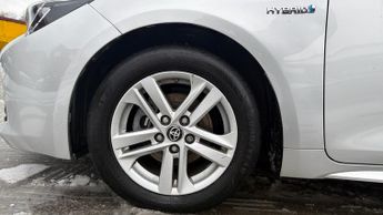 Toyota Corolla 1.8 VVT-i Hybrid Icon 5dr CVT