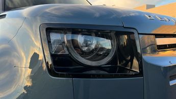 Land Rover Defender 3.0 D250 HSE 90 3dr Auto With Heated and Cooled Front Seats and 