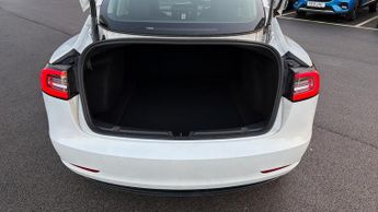 Tesla Model 3 Long Range AWD 4dr Auto