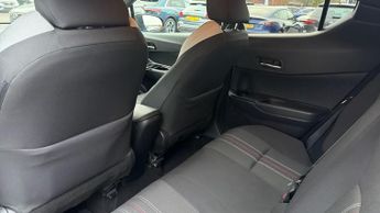 Toyota C-HR 1.8 Hybrid GR Sport 5dr CVT