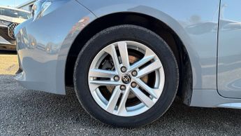Toyota Corolla 1.8 VVT-i Hybrid Icon 5dr CVT