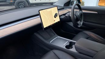 Tesla Model 3 Long Range AWD 4dr Auto