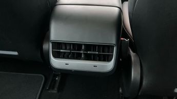 Tesla Model 3 Long Range AWD 4dr Auto