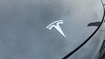 Tesla Model 3 Long Range AWD 4dr Auto