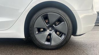 Tesla Model 3 Long Range AWD 4dr Auto